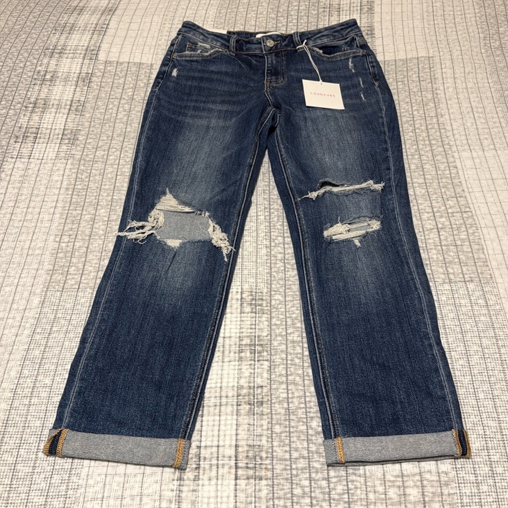 Vervet size 28/7 distressed boyfriend blue jeans NWT